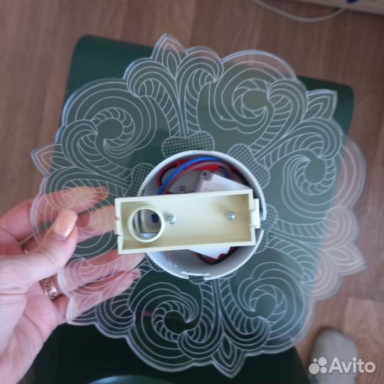 Светильник настенный, лампа