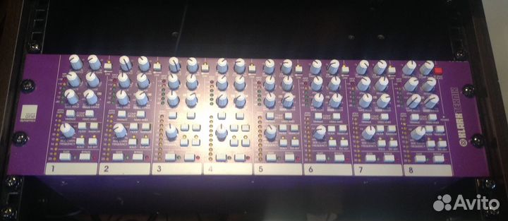 Klark Teknik Square one dynamic
