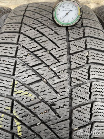 Continental ContiVikingContact 6 225/50 R17