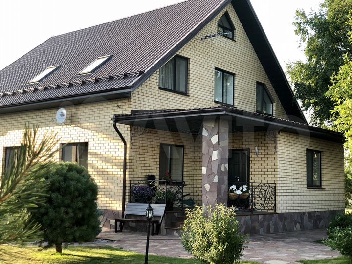 Дом 262 м² на участке 22 сот.