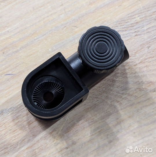 Крепление к стойке осветителя Yongqiang серии YQ