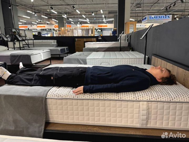 Матрас новый 140х200