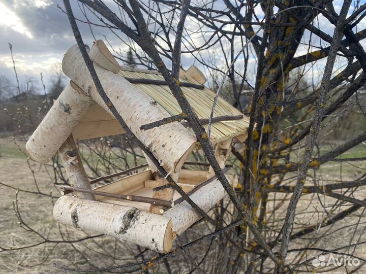 Кормушка для птиц