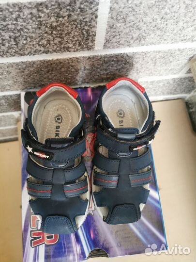 Сандалии детские для мальчиков 22 размер