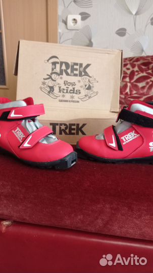 Подростковые беговые лыжи комплект с чехлом