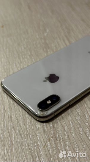 iPhone X, 64 ГБ