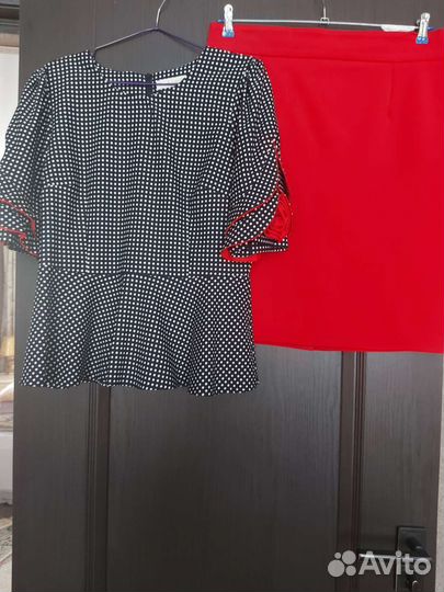 Костюм женский