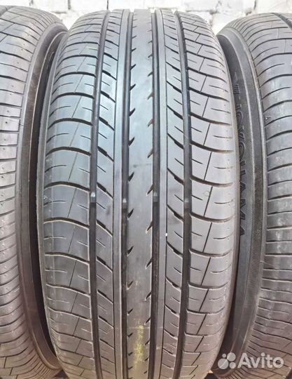 Yokohama dB Decibel E70 215/55 R17 94H