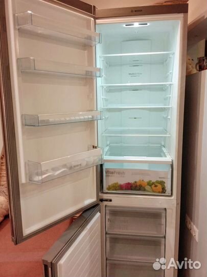 Холодильник бу Bosch KGN39VI2AR