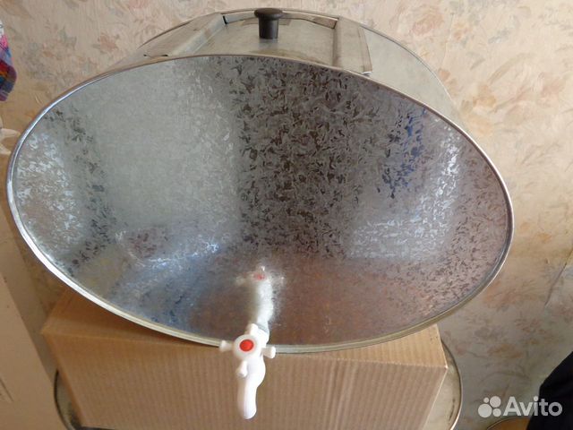 Умывальник оцинкованный с краном,20л, новый
