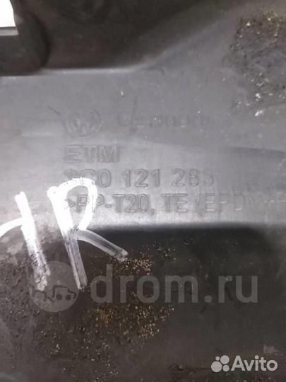 Воздуховод радиатора левый VW Passat (B6) 2005-20