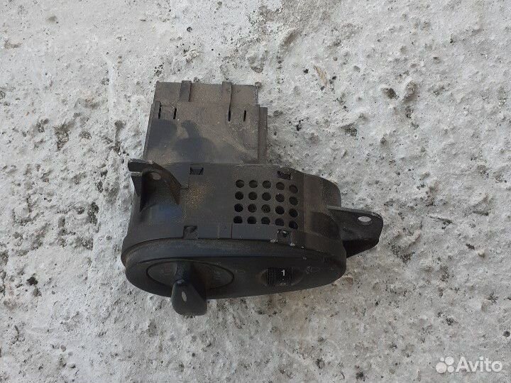 Переключатель света Ford Focus 1