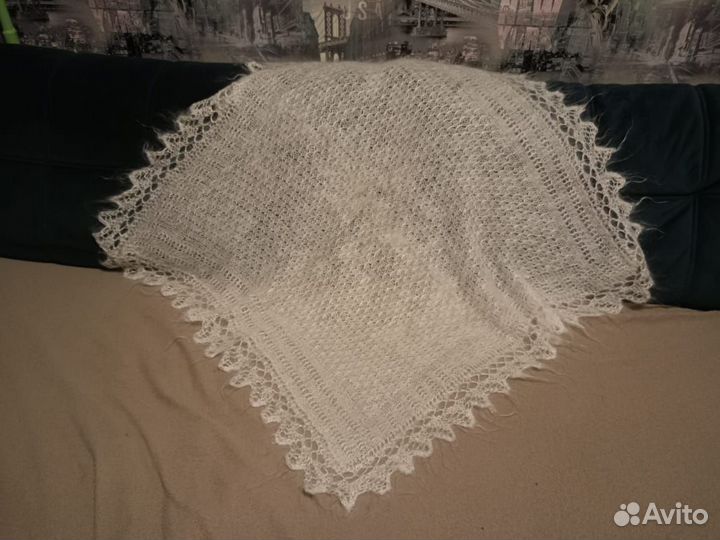 Пуховый платок паутинка