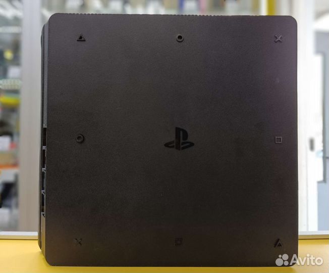 Sony PS4 Slim 500 Гб 1 геймпад