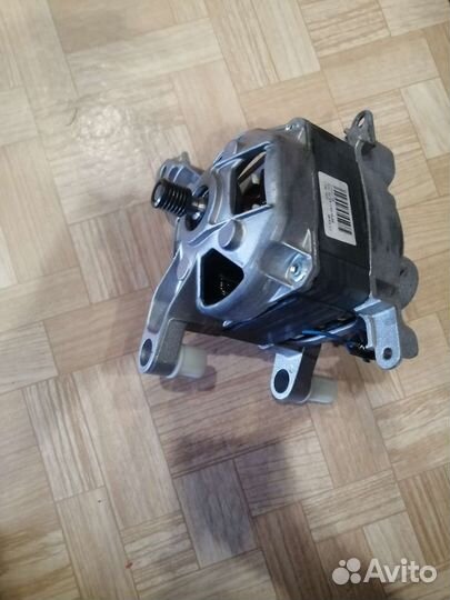 Двигатель стиральной машины Whirlpool