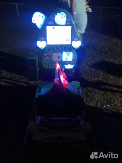 Продам машинки качалки