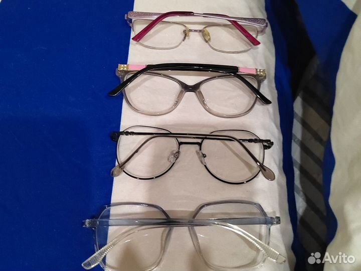 Очки с диоптриями минус