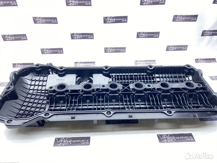 Новая клапанная крышка BMW M54