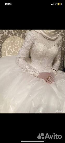 Платье свадебное