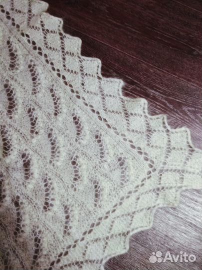 Шаль пуховая ручная работа