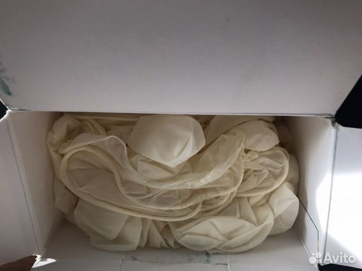 Перчатки виниловые