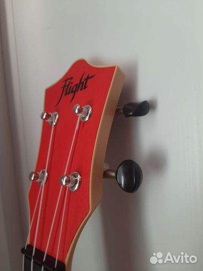 Укулеле сопрано Flight TUS35 Red серии Travel