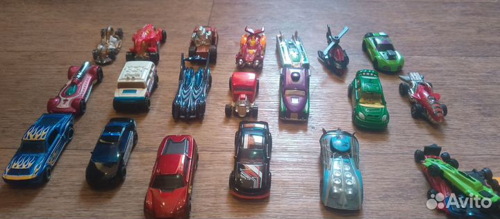 Hot wheels машинки