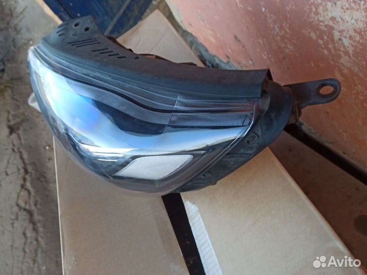Фара левая Киа sorento prime UM