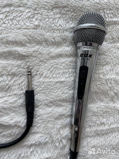 Караоке микрофон BBK PM-90