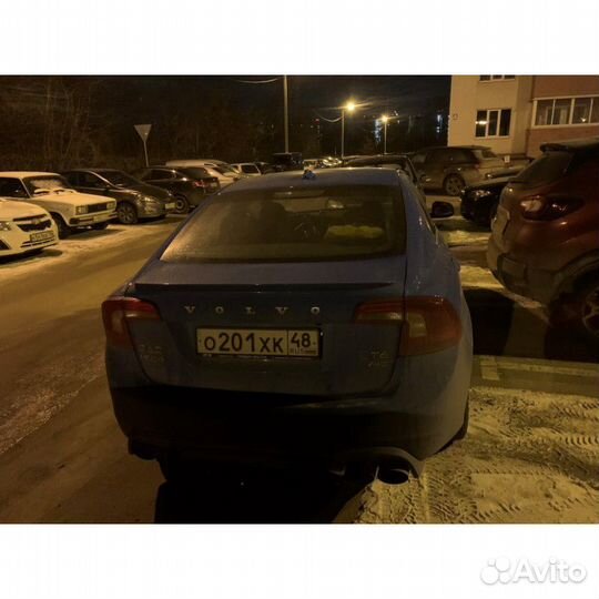 Лип спойлер Volvo S60 2010