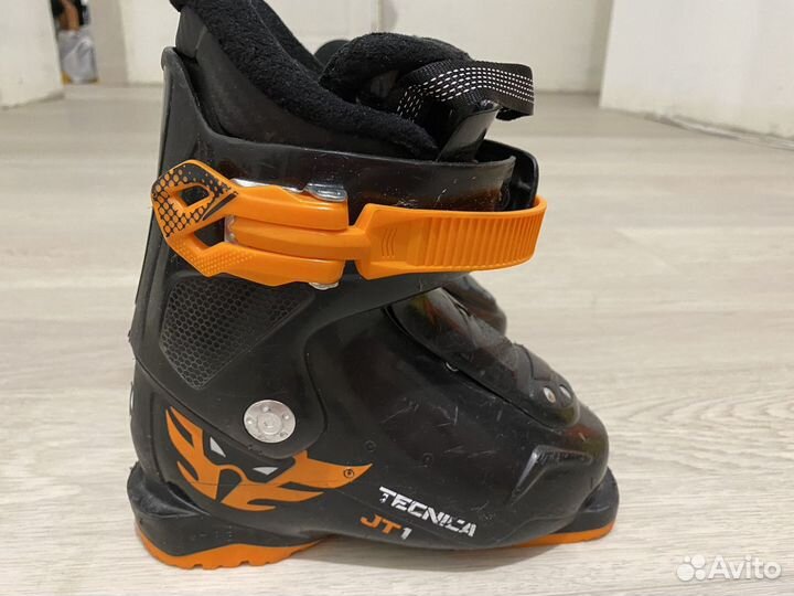 Детские горнолыжные ботинки 16-17,5