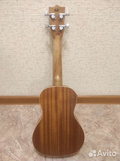 Укулеле концерт Flight / DUC323 EQ MAH