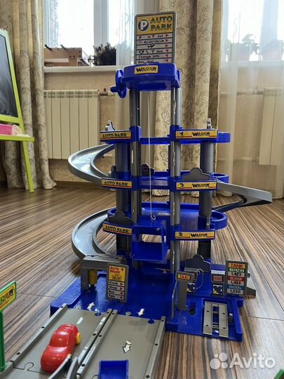 Полесье Парковка 4-уровневая для машинок