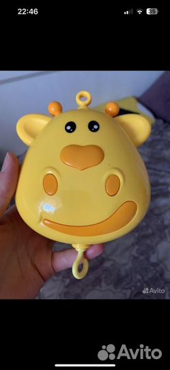 Мобиль на кроватку Жирафики