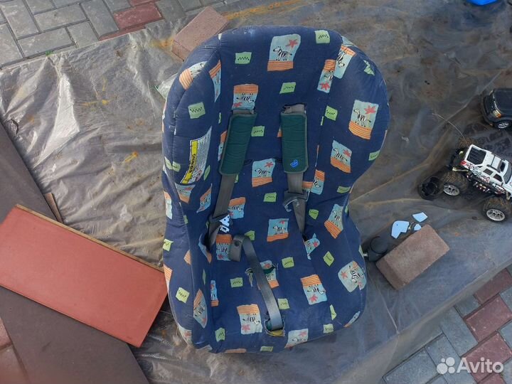 Детское кресло