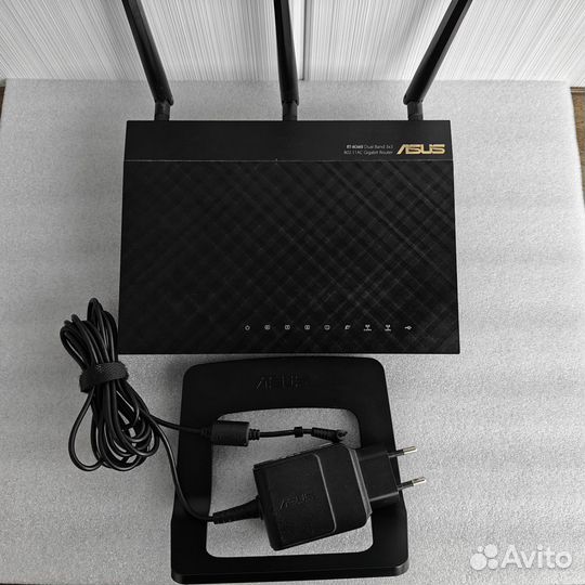 Wi-Fi роутер Asus RT-AC66U