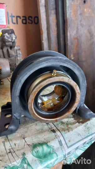 Подвесной Isuzu