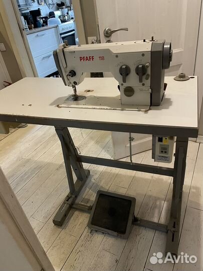 Промышленная Швейная машина Pfaff