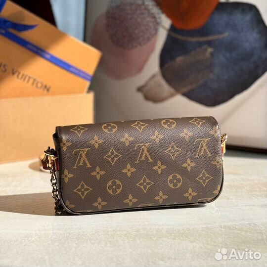 Клатч женский Louis Vuitton