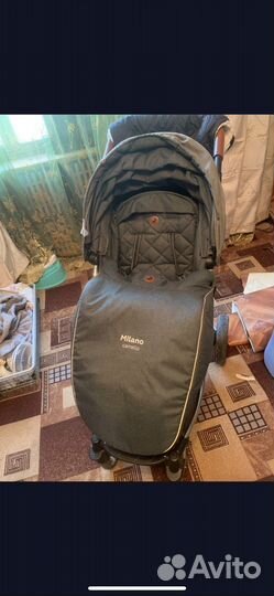 Прогулочная коляска