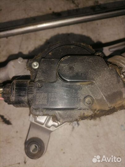 Трапеция дворников Toyota Camry 40 левруль