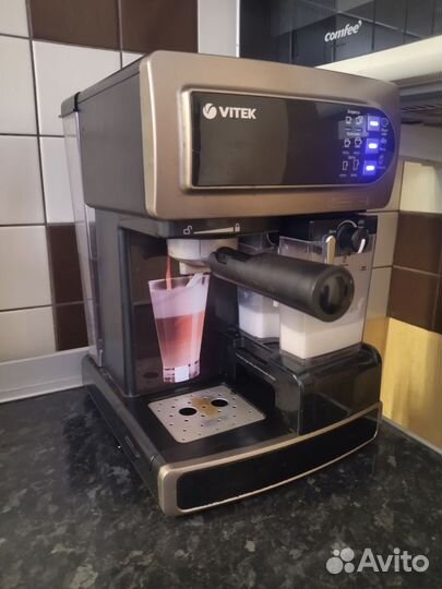 Кофе машина рожковая Vitek