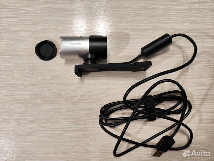 Вебкамера Microsoft LifeCam Studio