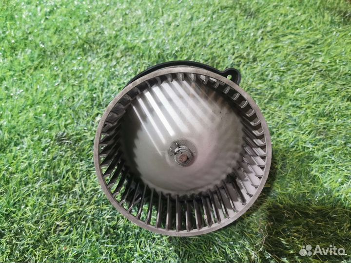 Вентилятор печки Hyundai Elantra 3 XD G4ED 1.6