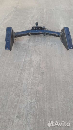 Фаркоп на Додж Нитро