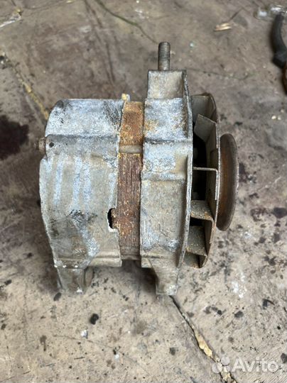 Генераторы ваз классика 2107 2105 2101 на запчасти