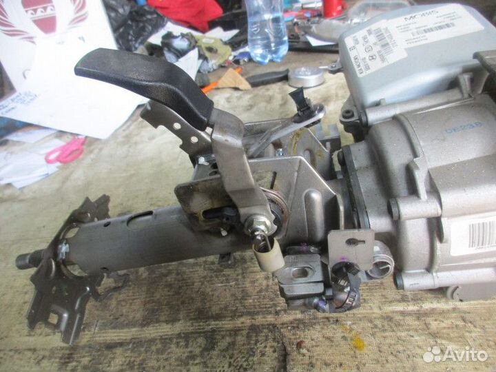 Колонка рулевая Kia Ceed 2007-2012 (563001H100)