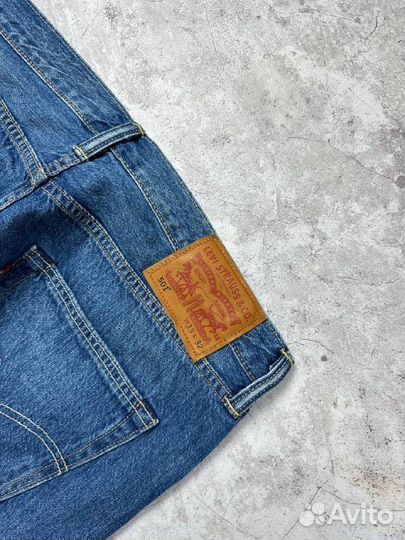 Джинсы Levis 501