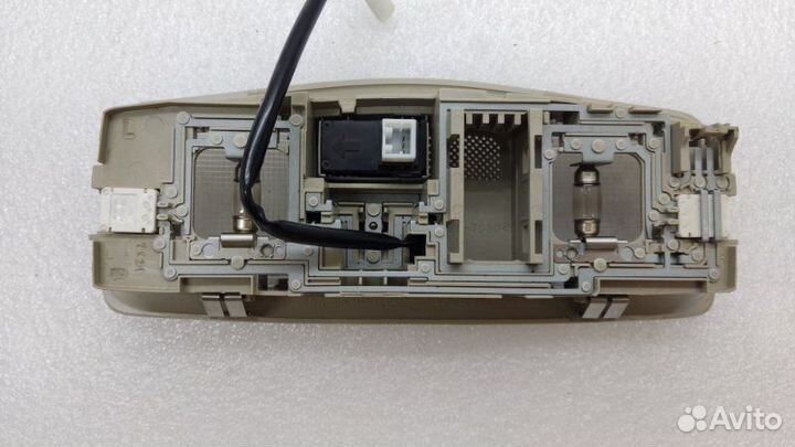 Плафон салонный передний Mitsubishi Outlander GF2W