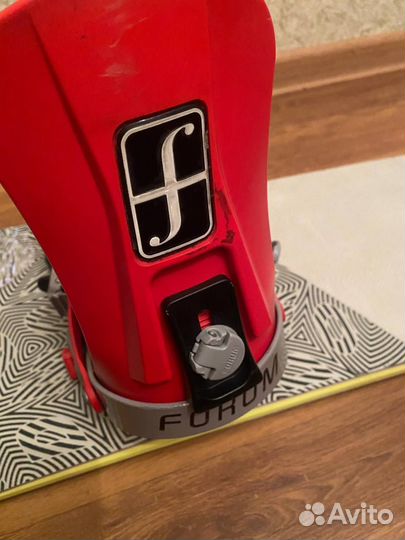 Сноуборд Burton 155 см в отличном состоянии